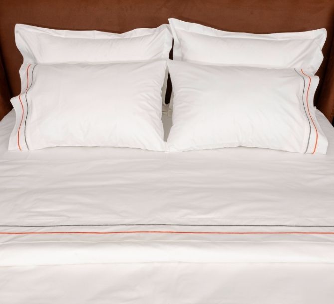 Tomris Bedding